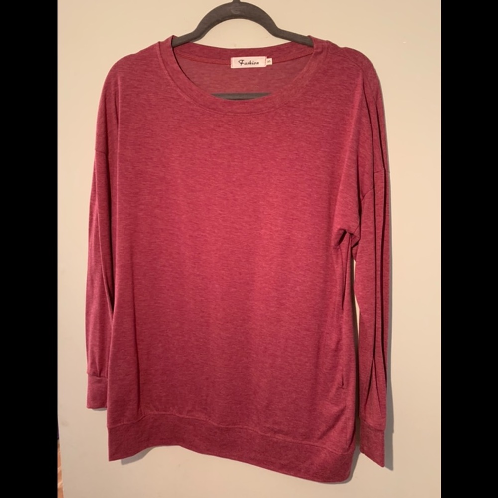 Long sleeve WITH POCKETS!!!
